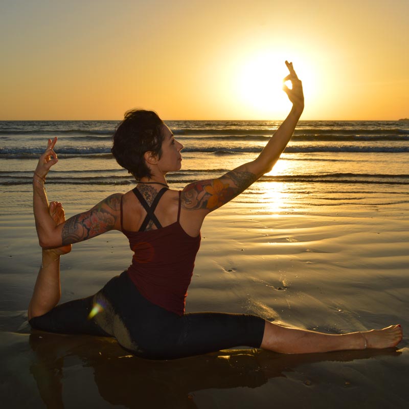 cinzia-di-cioccio-yoga_ Studio Inara Sanremo